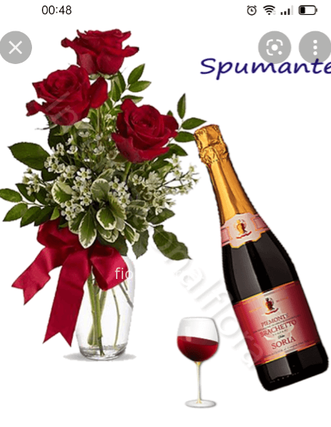 Tre rose rosse , vino o spumante
