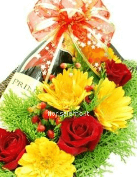 Cesto di fiori e vino
